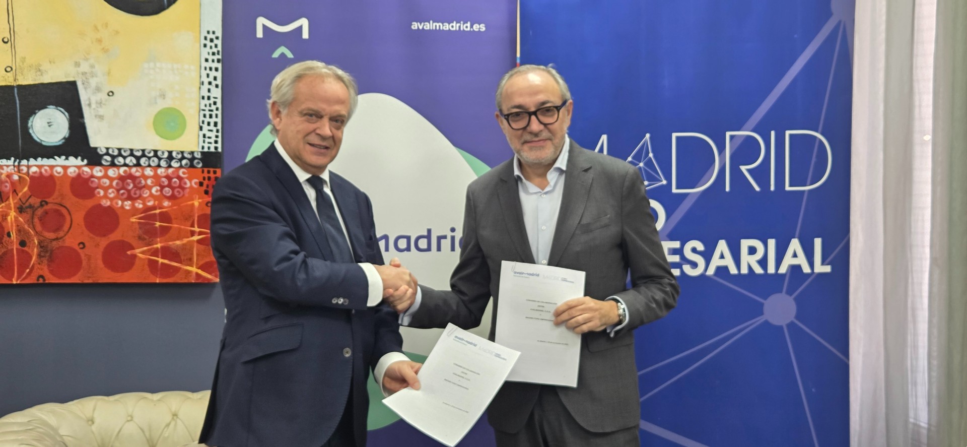 Hilario Alfaro, presidente de Madrid Foro Empresarial (izquierda); Lorenzo Alonso, director general de Avalmadrid (derecha).